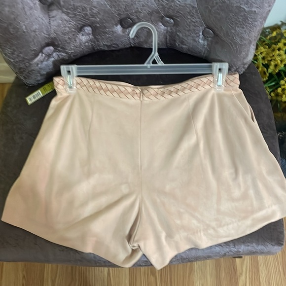 Gianni Bini ARI shorts ballet color dream on size M - Picture 2 of 7